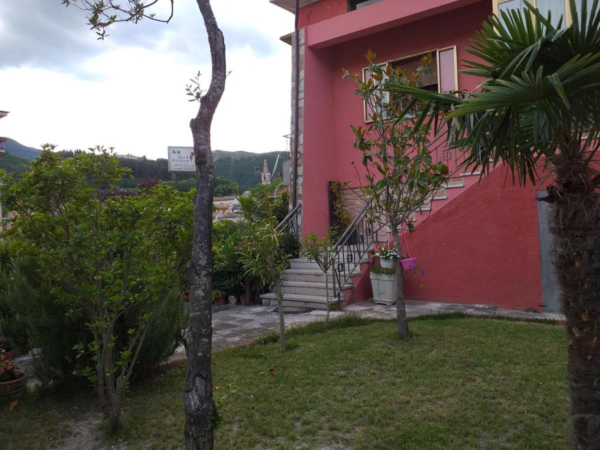 Bed & Breakfast La Rosa Rossa Cagli Kültér fotó