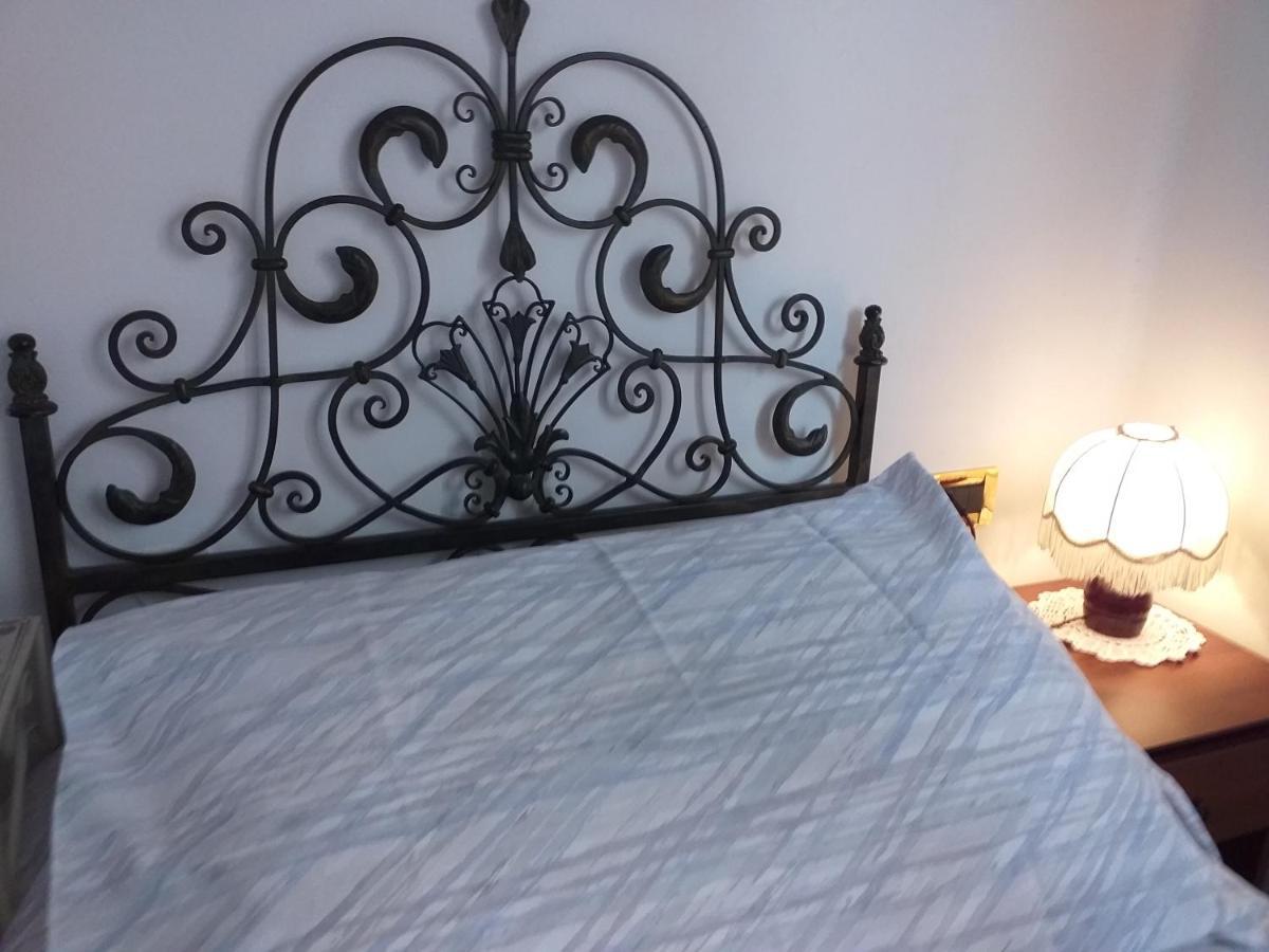 Bed & Breakfast La Rosa Rossa Cagli Kültér fotó