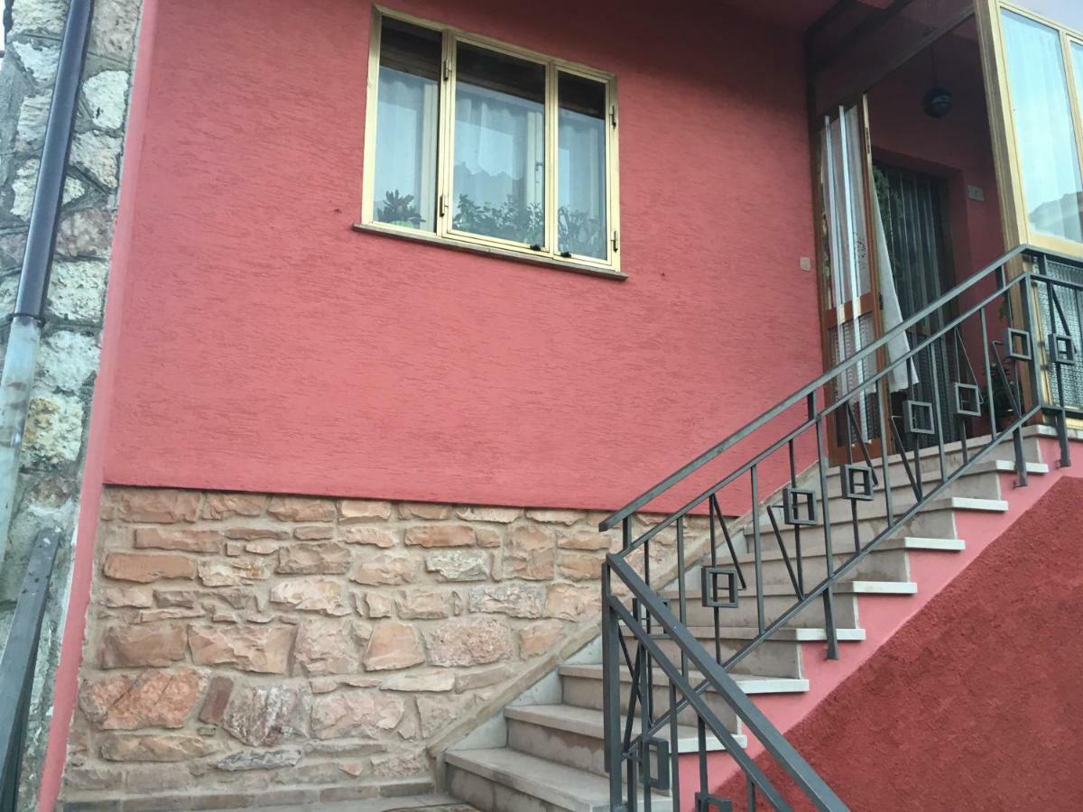 Bed & Breakfast La Rosa Rossa Cagli Kültér fotó
