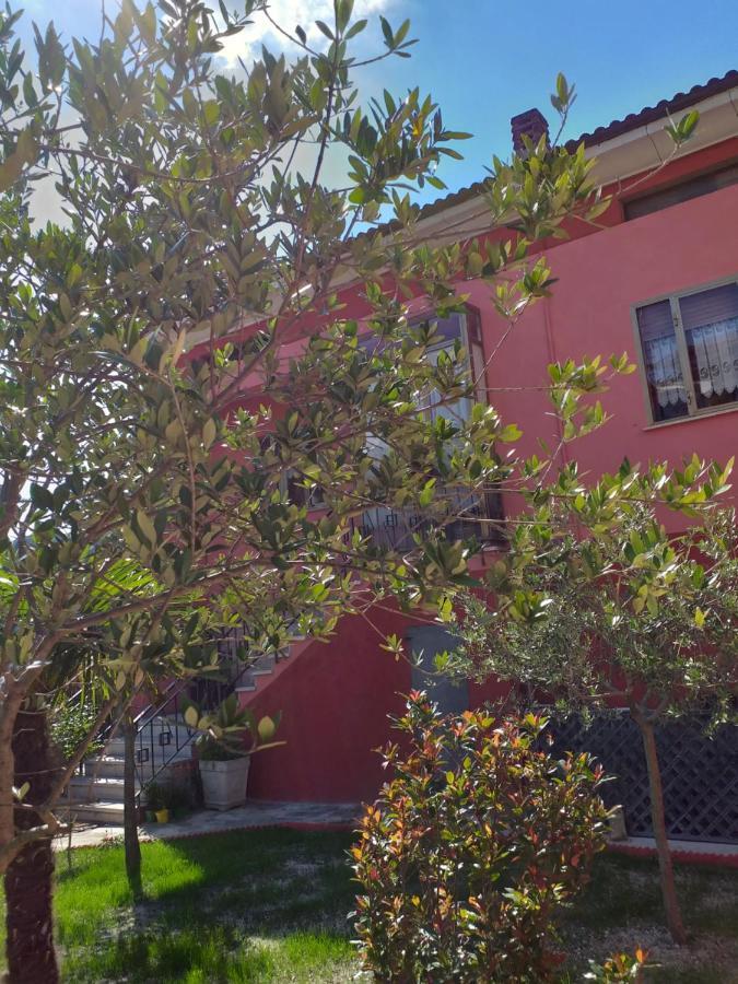 Bed & Breakfast La Rosa Rossa Cagli Kültér fotó